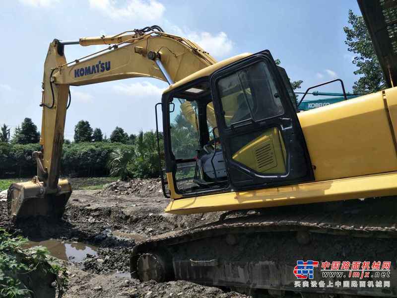 四川出售转让二手6253小时2011年小松PC360挖掘机