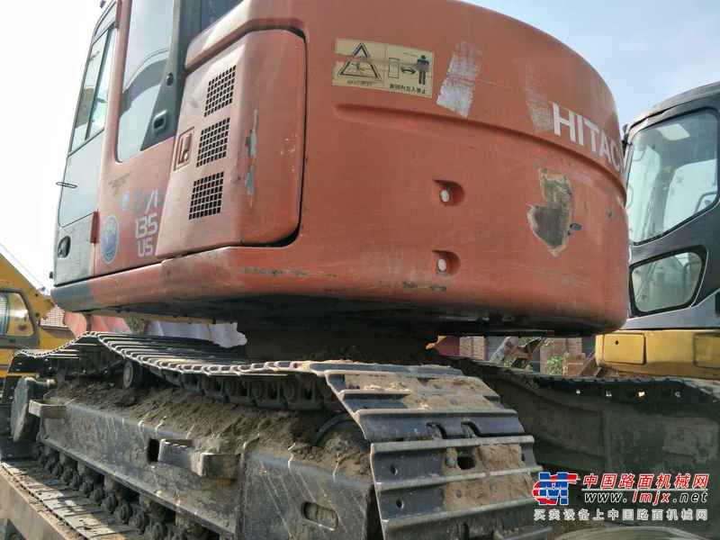 河北出售转让二手15000小时2004年日立EX135UR挖掘机