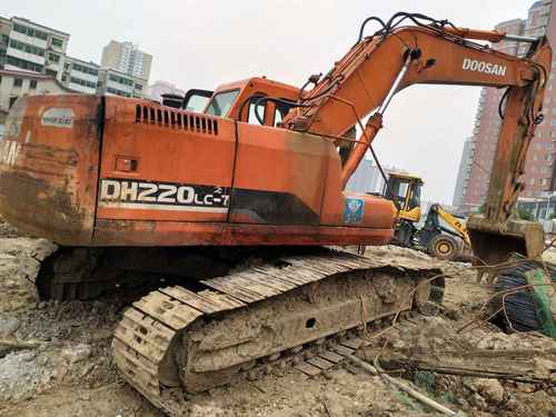 河南出售转让二手12000小时2007年斗山DH220挖掘机