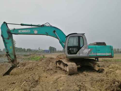 安徽出售转让二手8000小时2006年神钢SK230挖掘机