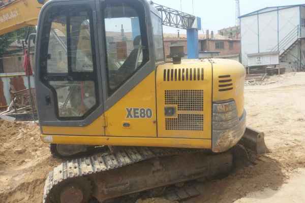 山西出售转让二手2500小时2014年徐工XE80挖掘机