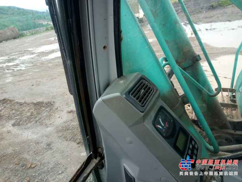 贵州出售转让二手18000小时2006年神钢SK250挖掘机