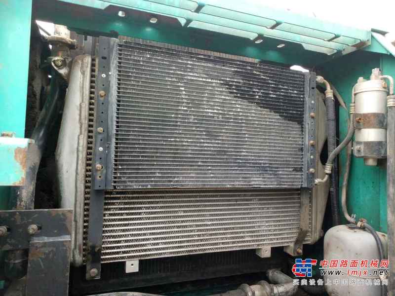 贵州出售转让二手18000小时2006年神钢SK250挖掘机