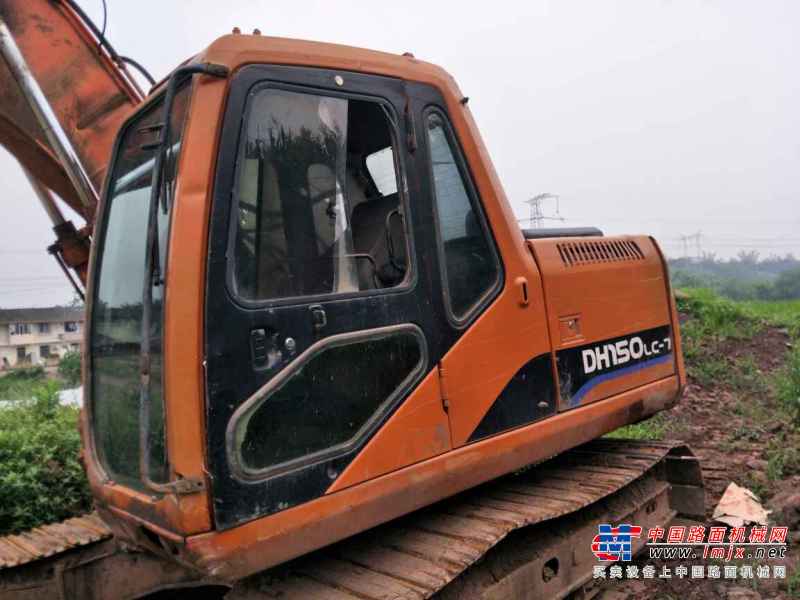 四川出售转让二手9000小时2009年斗山DH150LC挖掘机