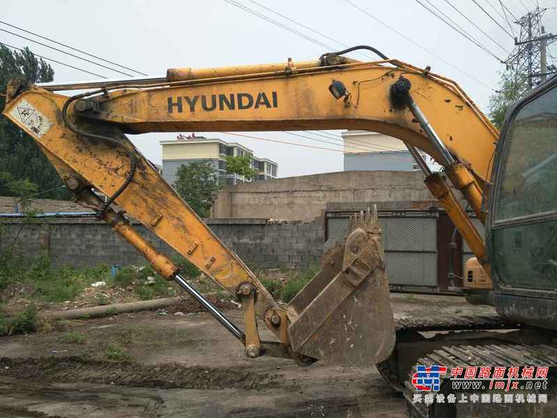 山东出售转让二手5000小时2013年现代R150LC挖掘机