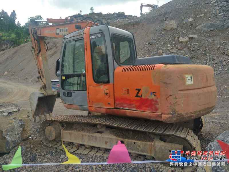 贵州出售转让二手8000小时2009年日立ZX120挖掘机