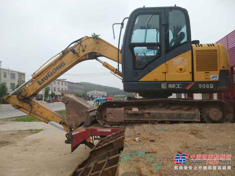 河南出售转让二手4800小时2013年柳工CLG908D挖掘机