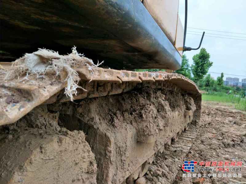 湖南出售转让二手3800小时2015年现代R215挖掘机
