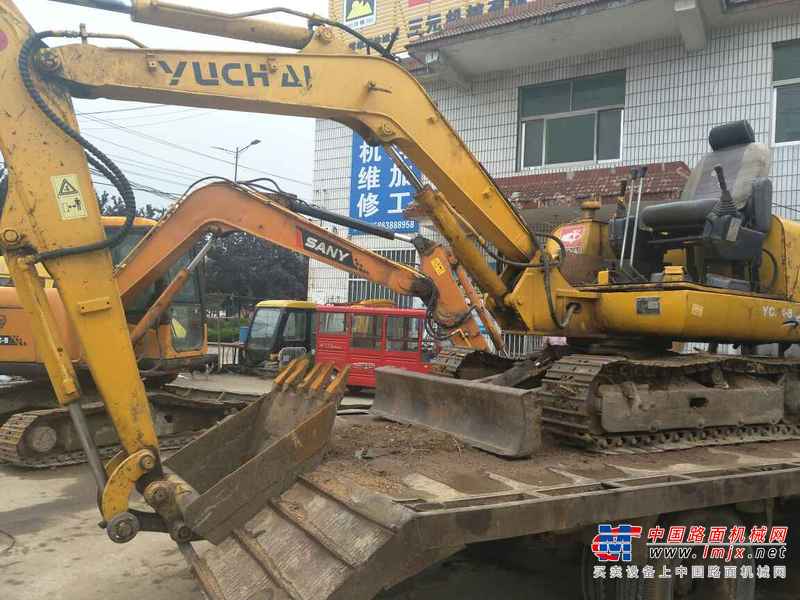山东出售转让二手8000小时2008年玉柴YC35挖掘机