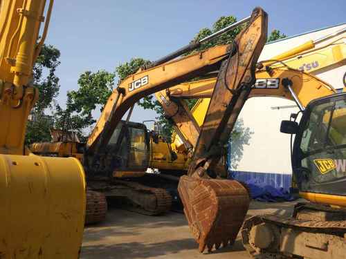 山东出售转让二手8900小时2011年JCBJS220LC挖掘机