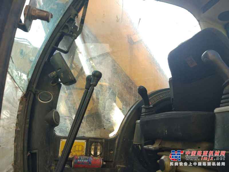 山东出售转让二手8900小时2011年JCBJS220LC挖掘机