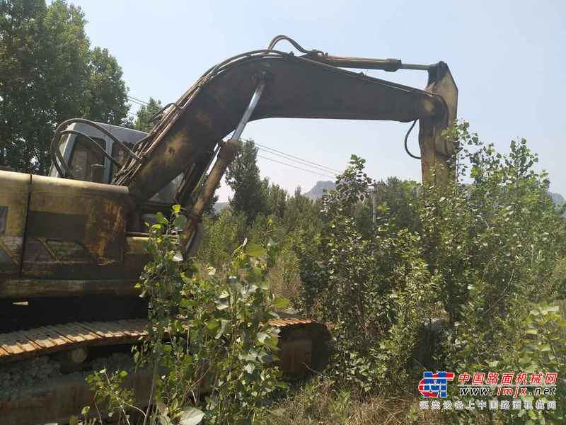 河北出售转让二手20000小时2004年住友SH200C2挖掘机