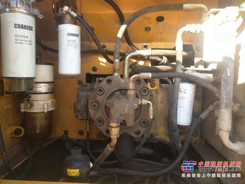 贵州出售转让二手6000小时2013年沃尔沃EC210B挖掘机