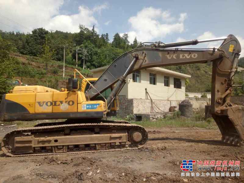 贵州出售转让二手11800小时2010年沃尔沃EC360BLC挖掘机