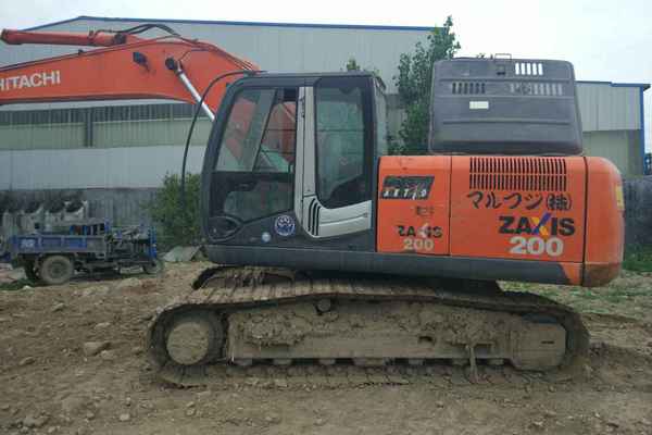 山东出售转让二手8600小时2010年日立EX200挖掘机