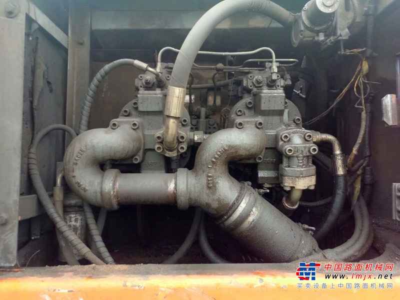 黑龙江出售转让二手11000小时2003年日立EX350挖掘机
