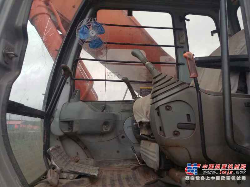 黑龙江出售转让二手11000小时2003年日立EX350挖掘机