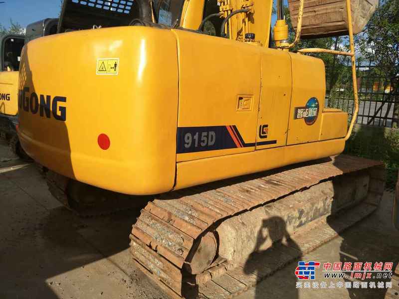 贵州出售转让二手5000小时2010年柳工CLG915D挖掘机