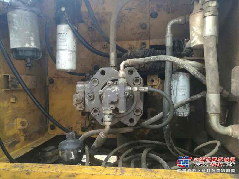 山东出售转让二手9057小时2012年沃尔沃EC210B挖掘机