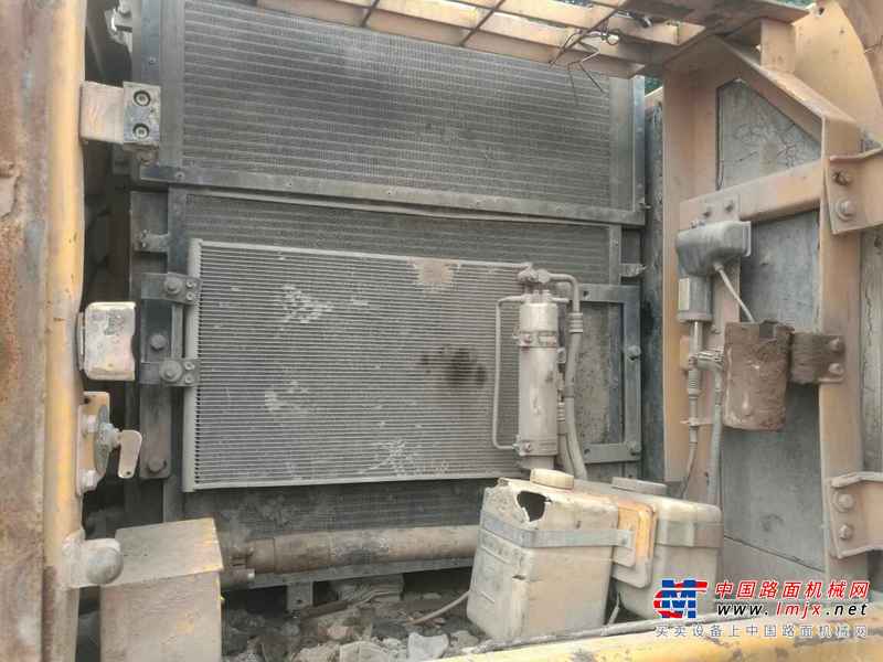 山东出售转让二手13704小时2009年柳工922LC挖掘机