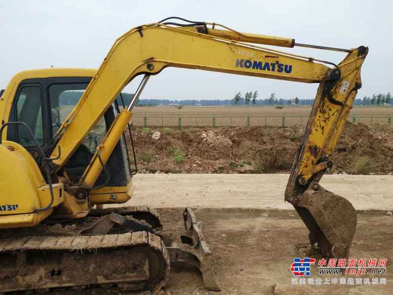 河南出售转让二手9280小时2009年小松PC60挖掘机