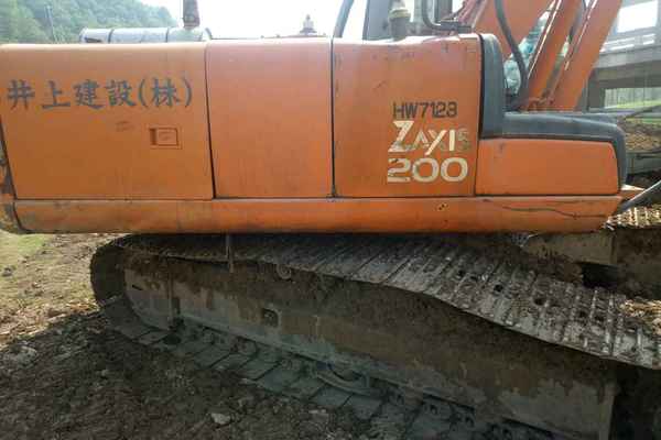 贵州出售转让二手18000小时2003年日立ZX200挖掘机