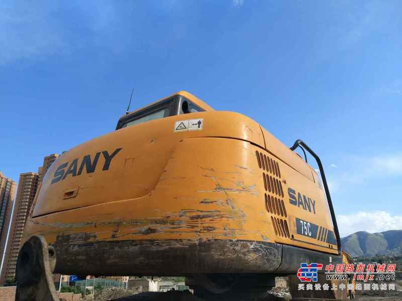 甘肃出售转让二手8000小时2010年三一重工SY65C挖掘机