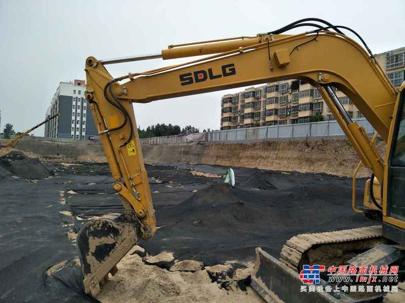 河南出售转让二手200小时2017年临工LG680E挖掘机