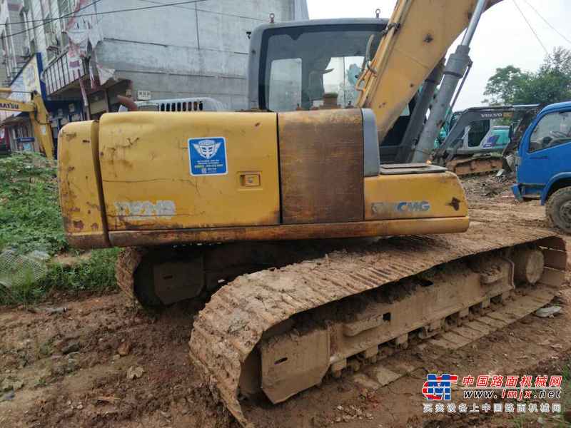 江西出售转让二手8600小时2011年徐工XE150D挖掘机