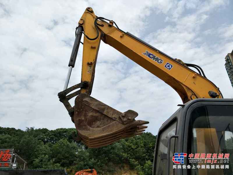 江西出售转让二手5000小时2014年徐工XE80D挖掘机