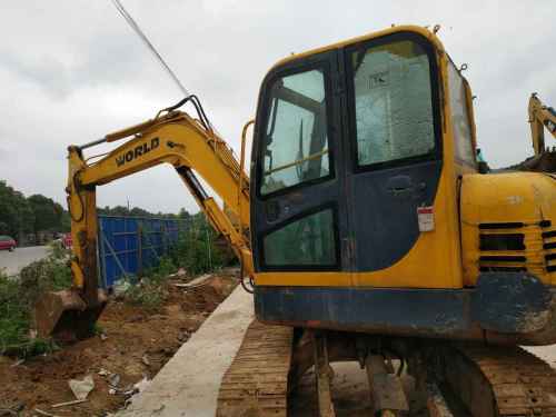 江西出售转让二手6000小时2010年沃得重工W260挖掘机