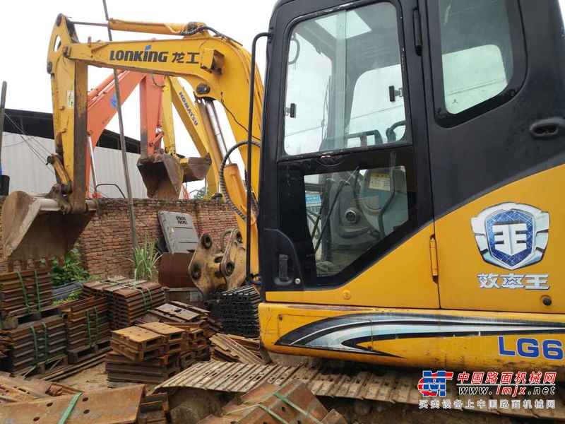 江西出售转让二手6000小时2011年龙工LG6065挖掘机