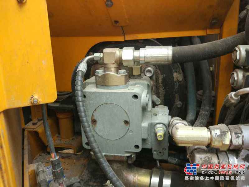 山东出售转让二手3200小时2013年福田雷沃FR80G挖掘机
