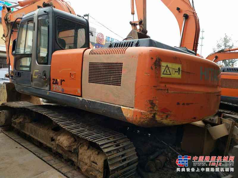 河北出售转让二手7500小时2011年日立ZX240挖掘机