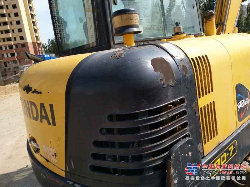 河北出售转让二手5000小时2013年现代R60挖掘机