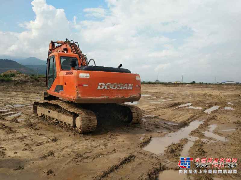 云南出售转让二手16750小时2007年大宇DH220LC挖掘机