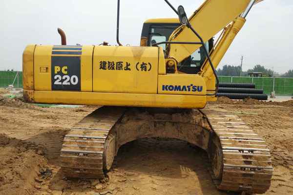 河南出售转让二手11500小时2007年小松PC200挖掘机