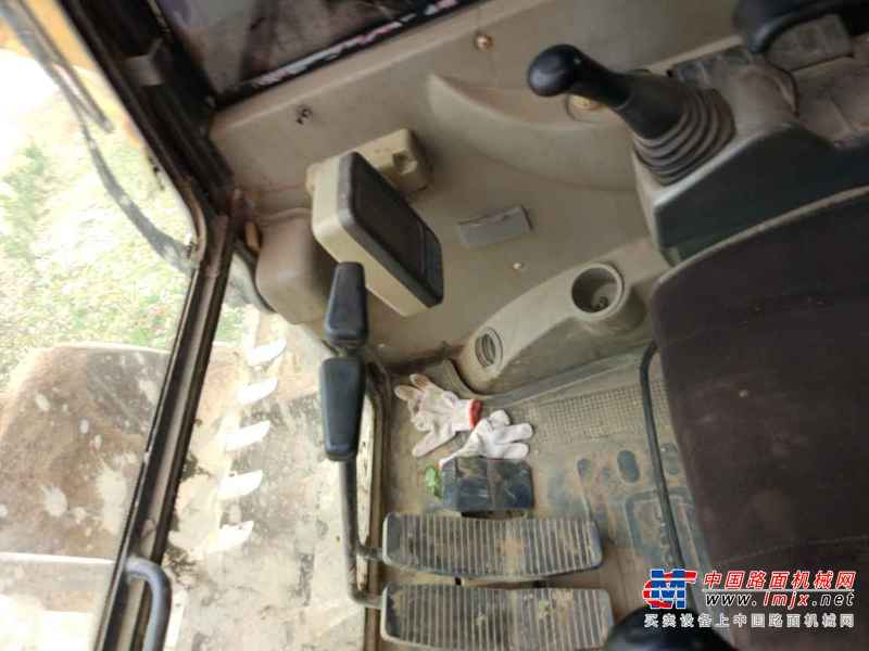 山东出售转让二手8000小时2010年柳工CLG908C挖掘机