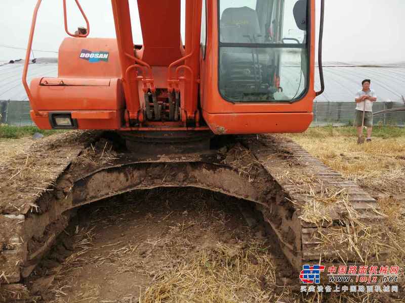 河南出售转让二手5116小时2011年斗山DH220LC挖掘机