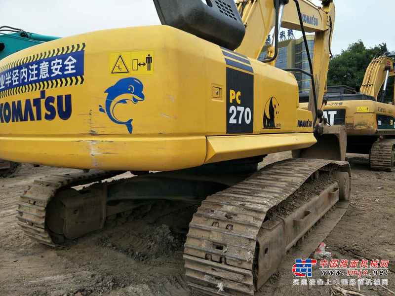 天津出售转让二手12000小时2009年小松PC270挖掘机
