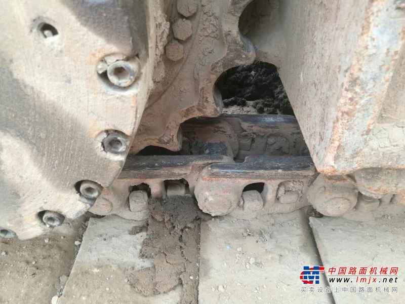 河南出售转让二手4557小时2011年现代R225LC挖掘机