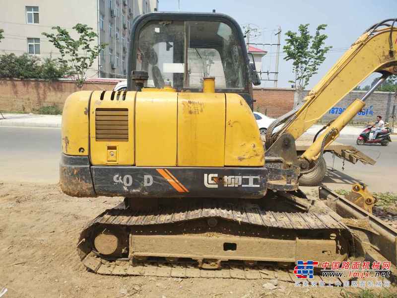 河南出售转让二手1953小时2013年柳工CLG906D挖掘机