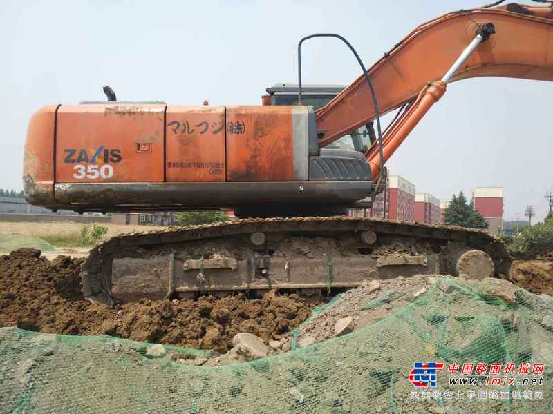 河南出售转让二手7800小时2010年日立ZX350K挖掘机