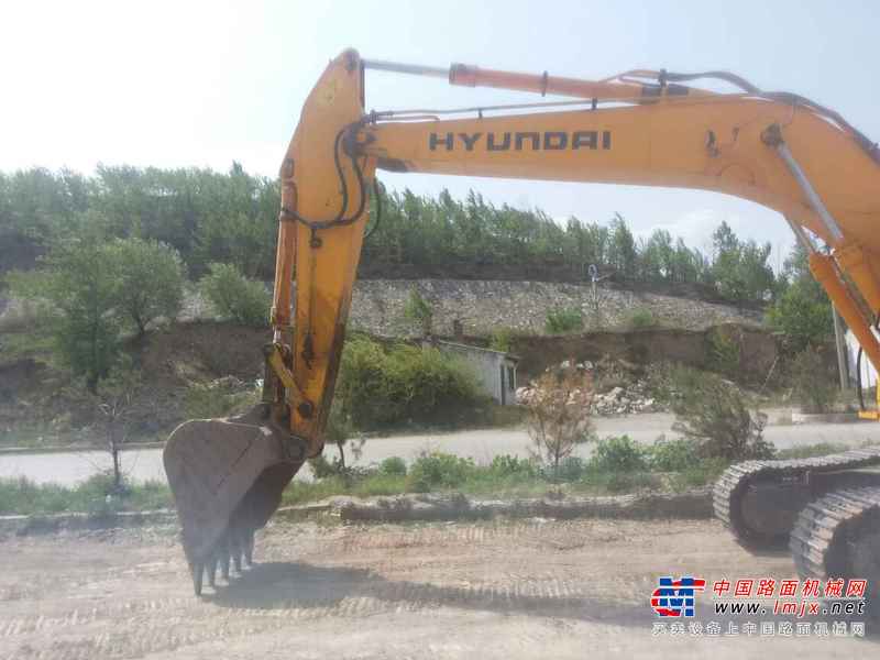 山西出售转让二手9000小时2008年现代R225LC挖掘机