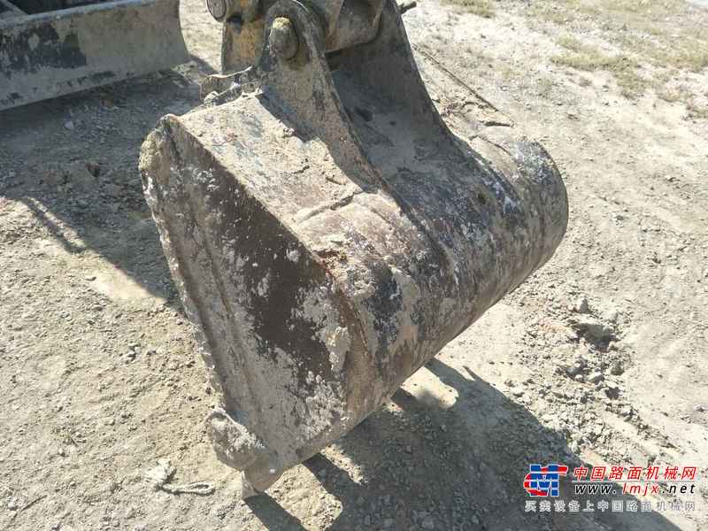 河南出售转让二手5600小时2012年临工LG665挖掘机