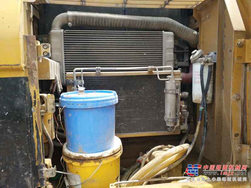 河南出售转让二手12000小时2008年卡特彼勒323DL挖掘机