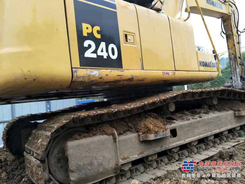 贵州出售转让二手9100小时2009年柳工CLG225C挖掘机