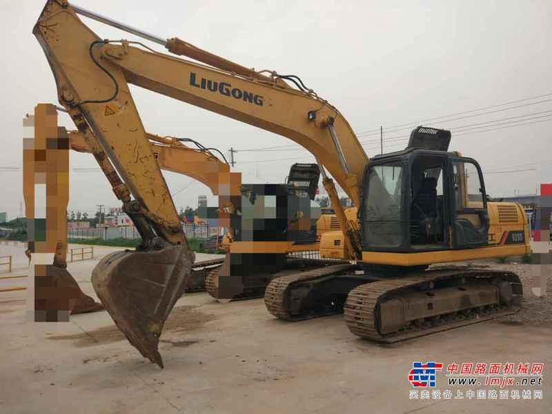 陕西出售转让二手3000小时2013年柳工CLG922D挖掘机