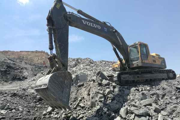 山西出售转让二手12000小时2012年沃尔沃EC460BLC挖掘机