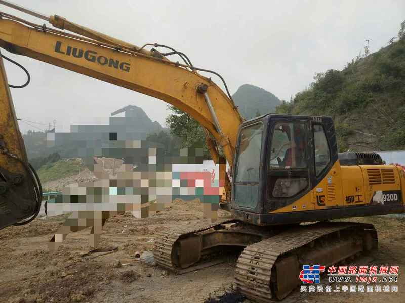 贵州出售转让二手11000小时2011年柳工CLG920D挖掘机